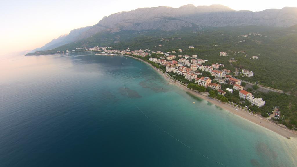 Waterfront Apartments - Tučepi المظهر الخارجي الصورة