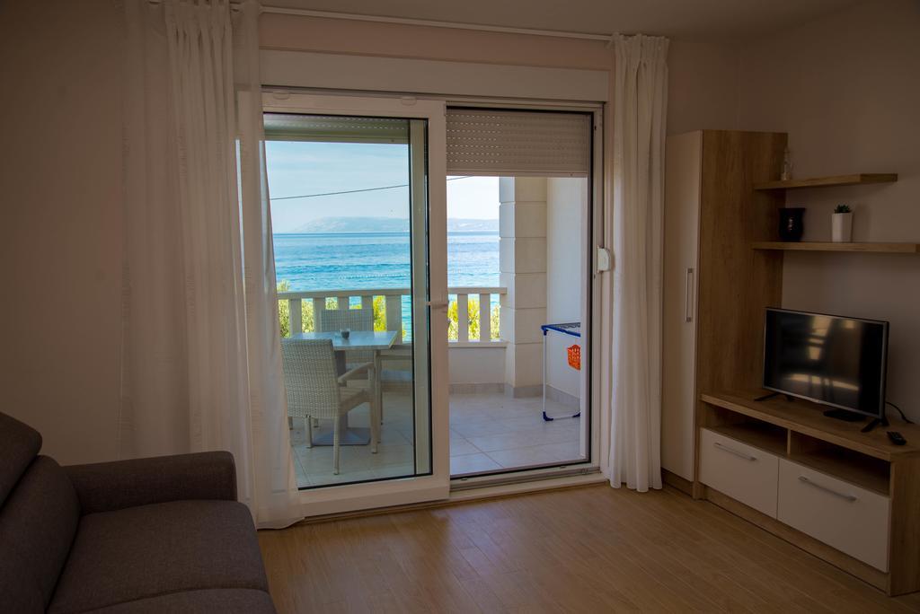 Waterfront Apartments - Tučepi المظهر الخارجي الصورة